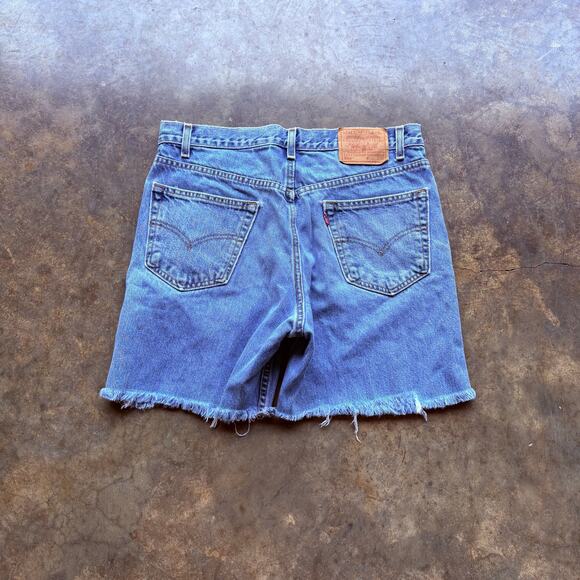 Vintage Y2K Levis‎ Cut off Jorts - Picture 1 of 6